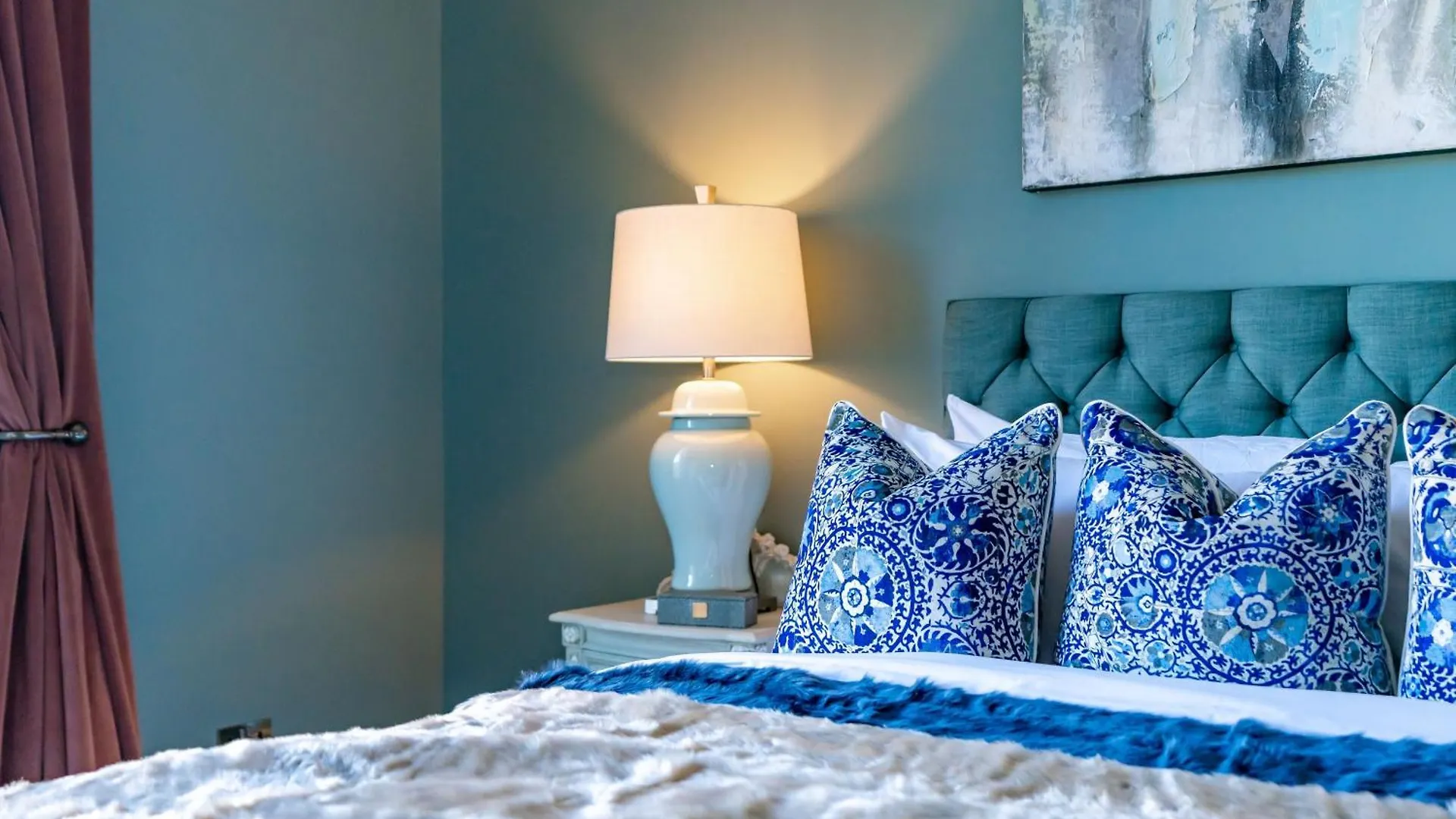 Dragon Suites Luxury Apartments At 8 Albyn Place Эдинбург