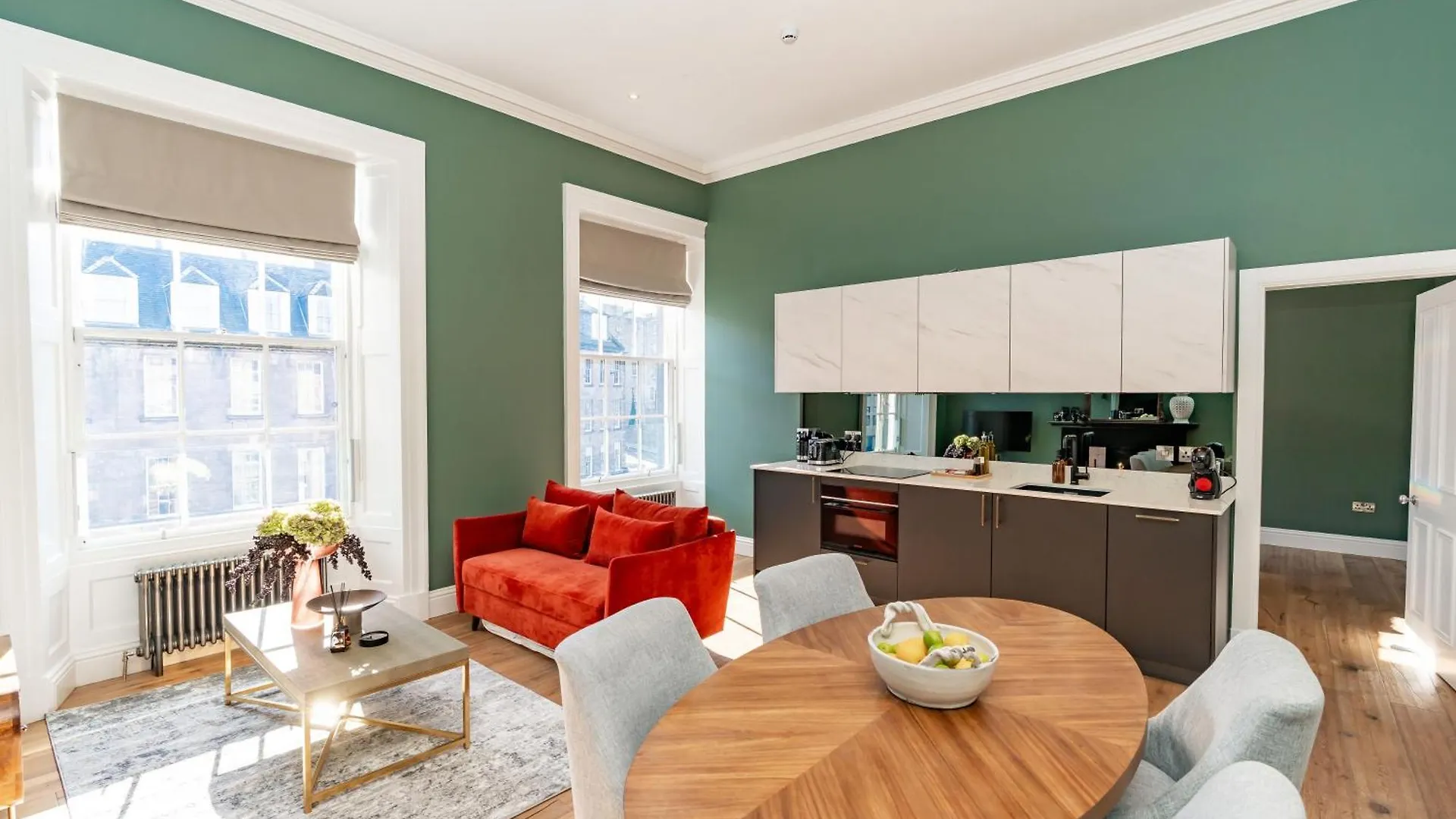 Dragon Suites Luxury Apartments At 8 Albyn Place Эдинбург 0*,